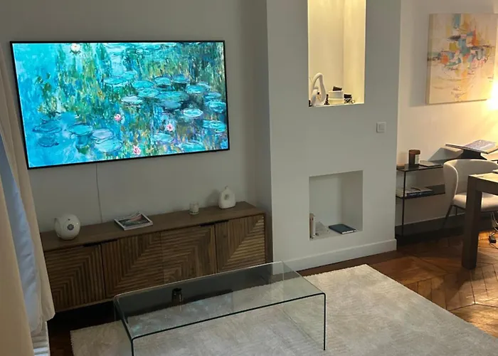 Appartement Typical Parisian Flat By Montmartre Paris